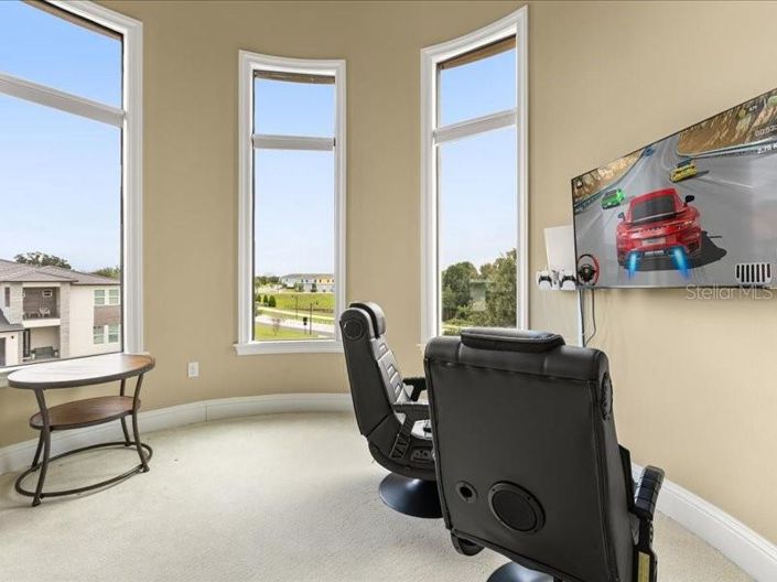 Image No.27-6 Bed Property for sale