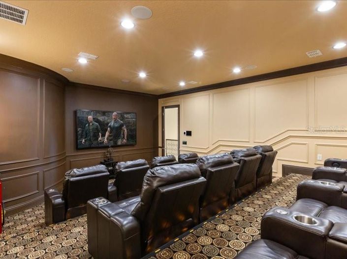 Image No.33-6 Bed Property for sale