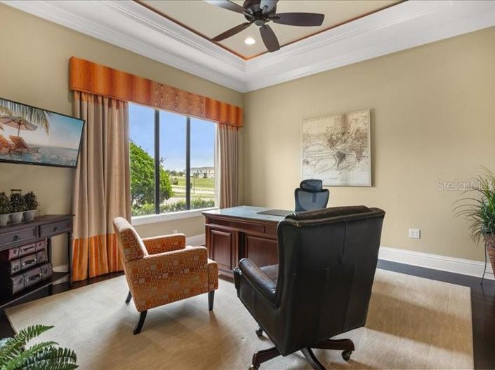 Image No.45-6 Bed Property for sale