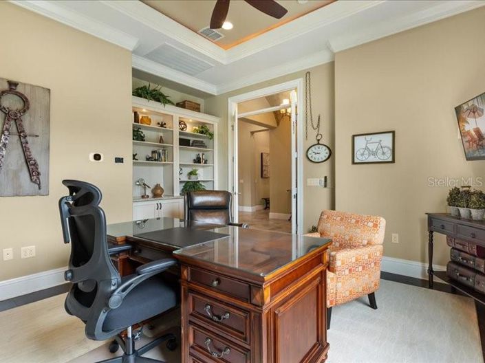 Image No.46-6 Bed Property for sale