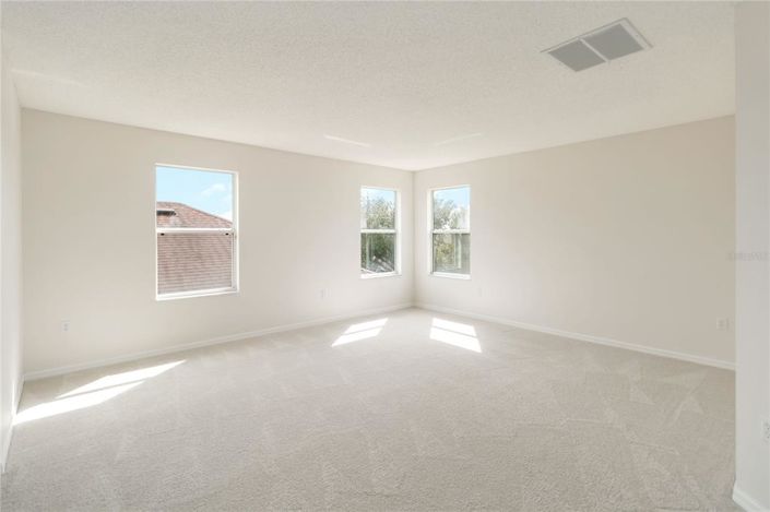 Image No.30-4 Bed Property for sale