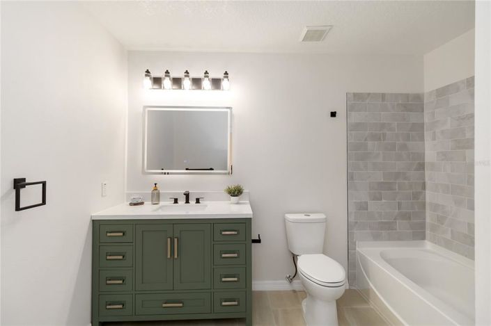 Image No.44-4 Bed Property for sale