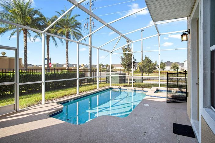 Image No.40-5 Bed Property for sale