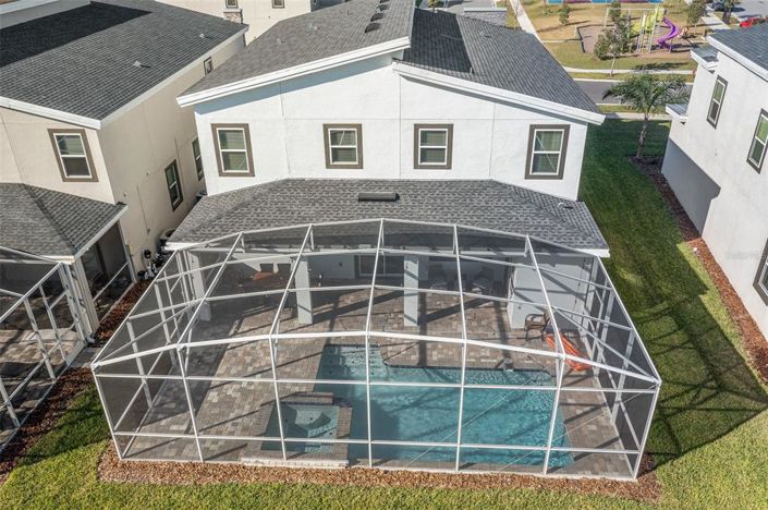 Image No.2-7 Bed Property for sale