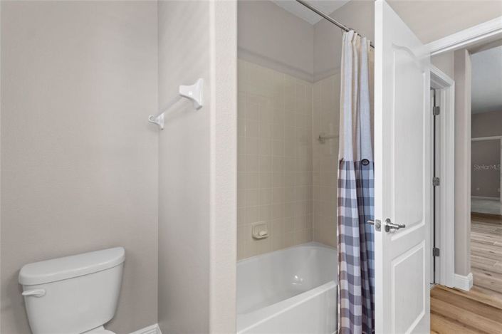 Image No.21-4 Bed Property for sale