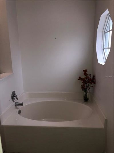 Image No.31-4 Bed Property for sale