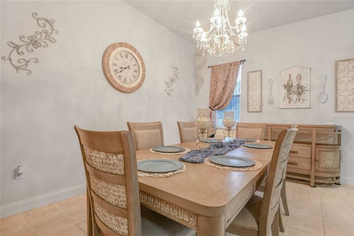 Image No.10-3 Bed Property for sale