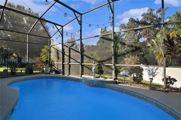 Image No.22-3 Bed Property for sale