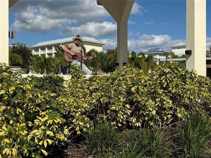 Image No.36-2 Bed Property for sale