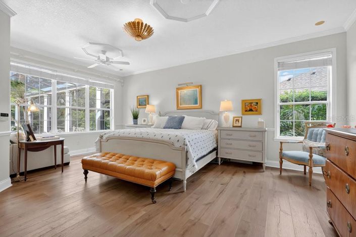 Image No.20-4 Bed Property for sale