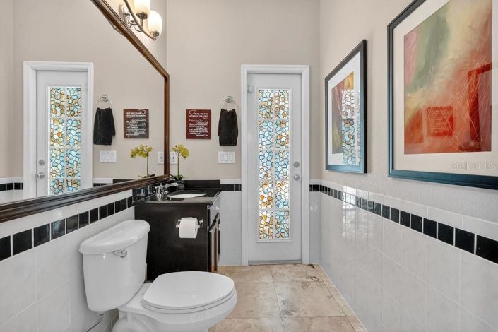 Image No.27-4 Bed Property for sale