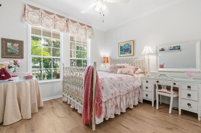 Image No.30-4 Bed Property for sale