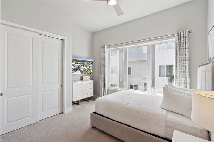 Image No.17-5 Bed Property for sale