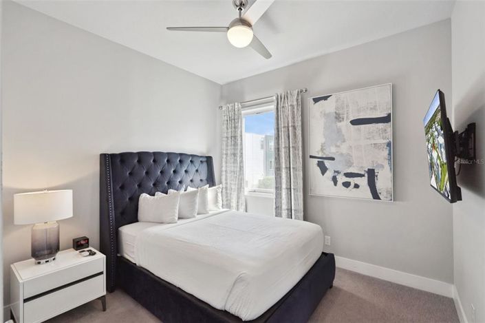 Image No.19-5 Bed Property for sale