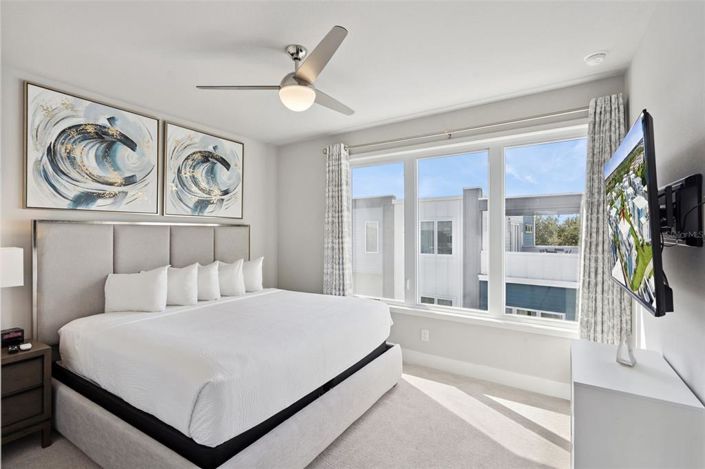 Image No.25-5 Bed Property for sale