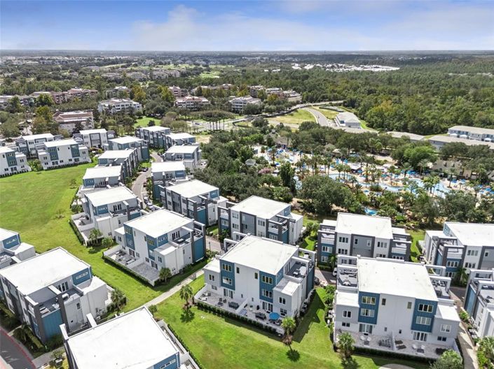 Image No.40-5 Bed Property for sale