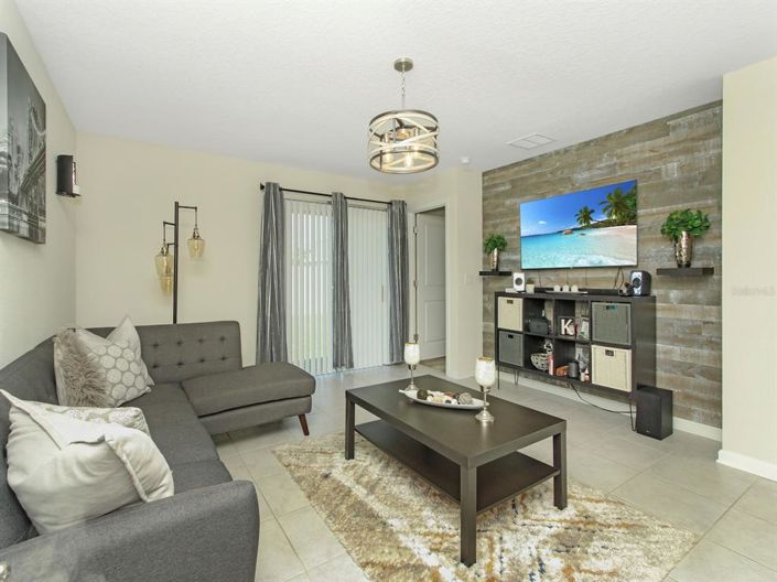 Image No.14-3 Bed Property for sale