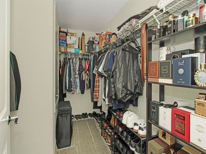 Image No.19-3 Bed Property for sale