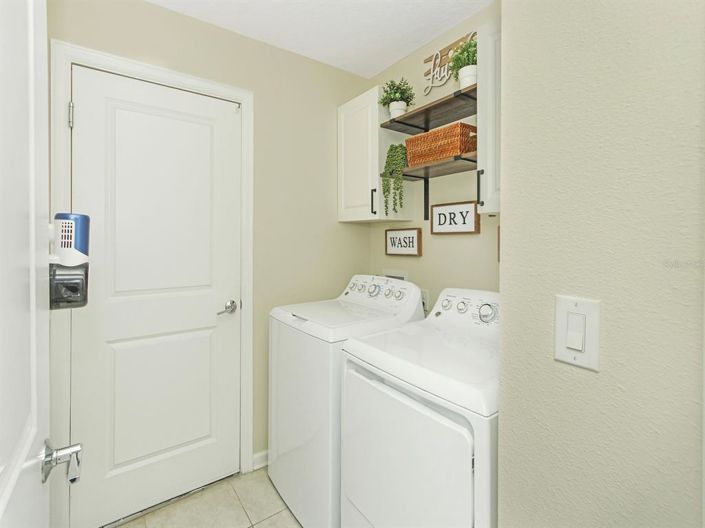 Image No.23-3 Bed Property for sale