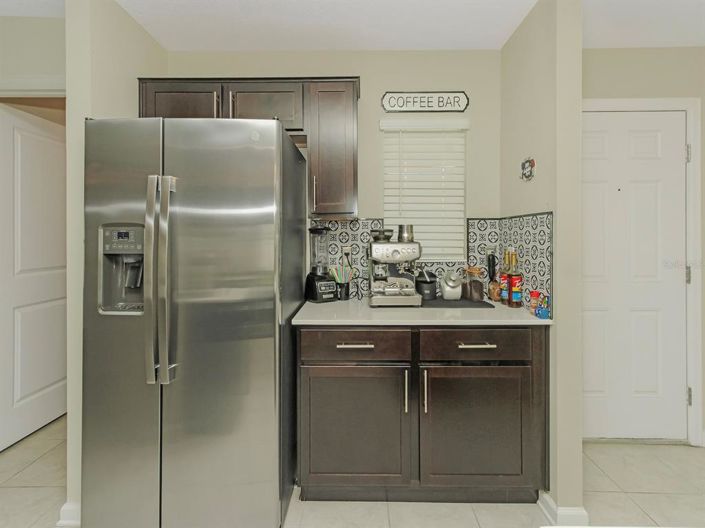 Image No.8-3 Bed Property for sale