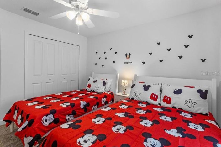 Image No.17-4 Bed Townhouse for sale