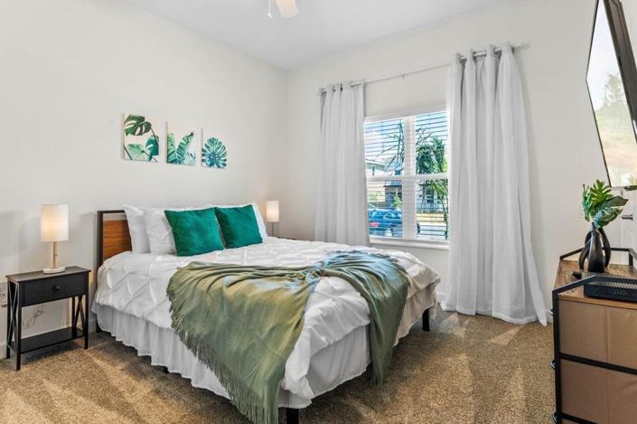 Image No.19-4 Bed Townhouse for sale