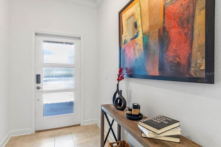 Image No.2-4 Bed Townhouse for sale