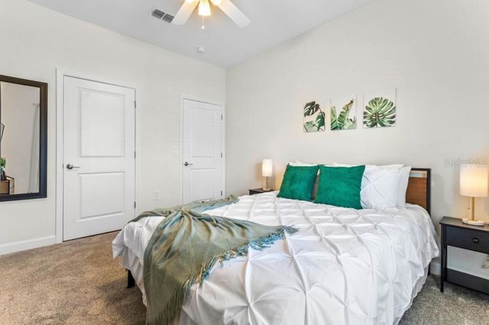 Image No.20-4 Bed Townhouse for sale