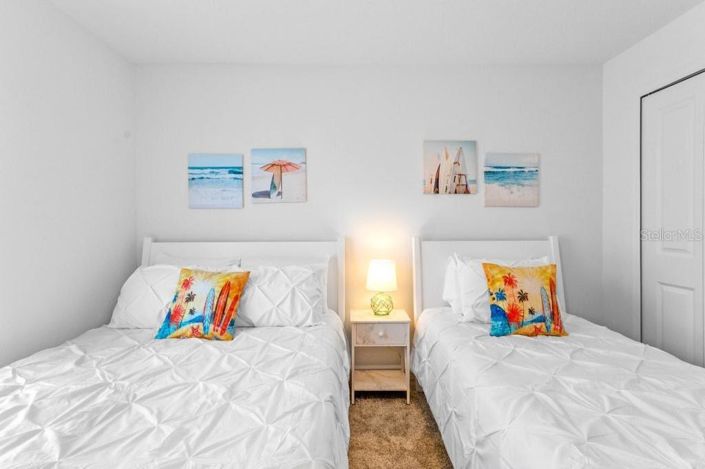 Image No.24-4 Bed Townhouse for sale