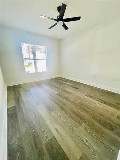 Image No.23-5 Bed Property for sale