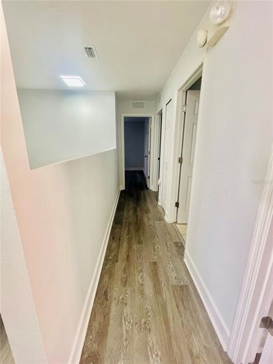 Image No.36-5 Bed Property for sale