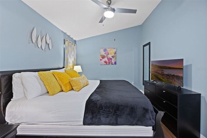 Image No.16-5 Bed Property for sale