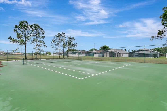 Image No.42-5 Bed Property for sale