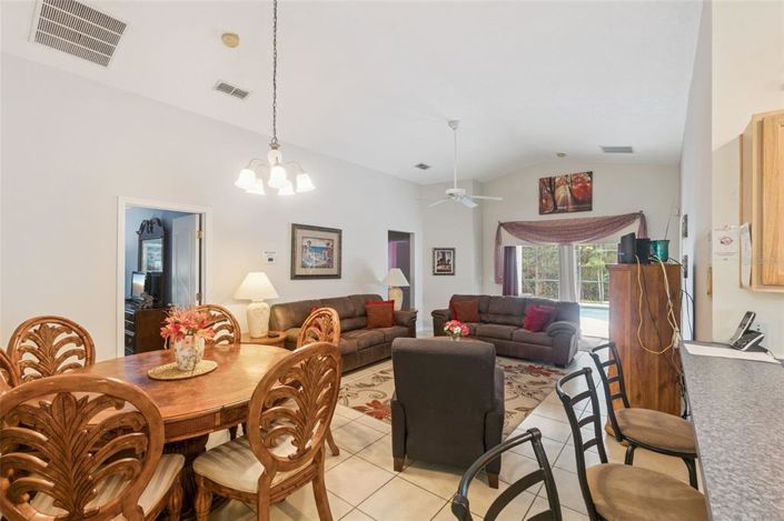 Image No.13-5 Bed Property for sale