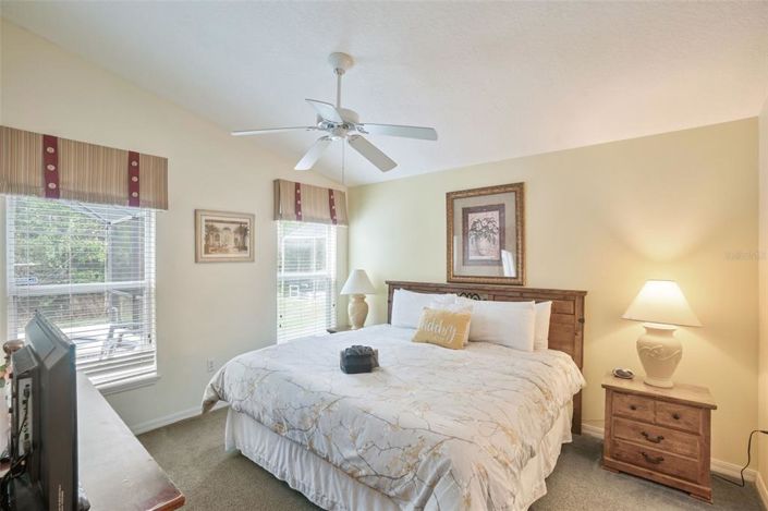 Image No.14-5 Bed Property for sale