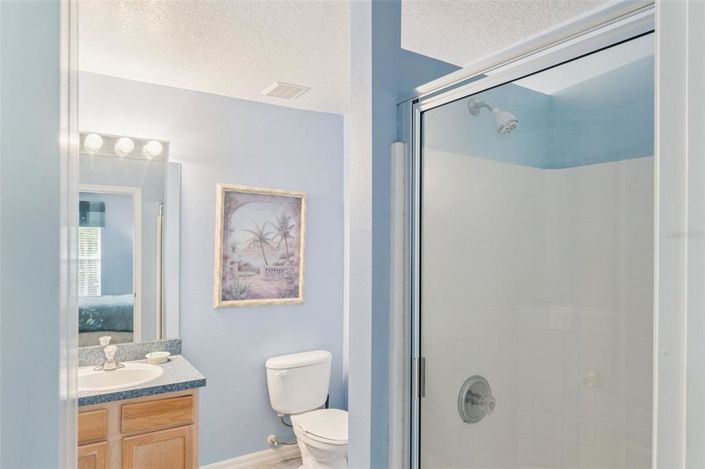 Image No.20-5 Bed Property for sale