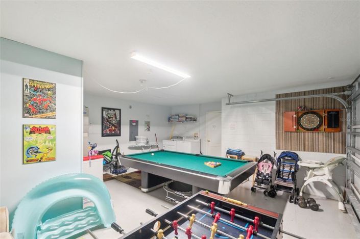 Image No.32-5 Bed Property for sale