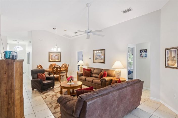 Image No.6-5 Bed Property for sale