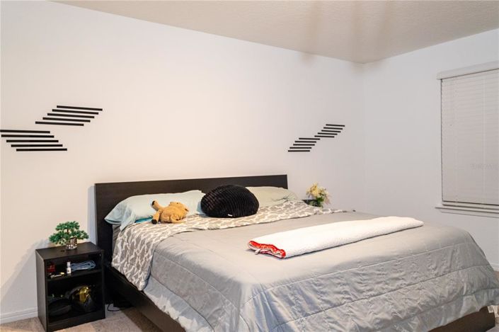 Image No.20-4 Bed Property for sale