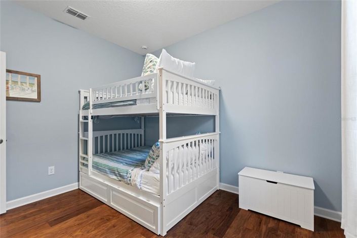 Image No.30-4 Bed Property for sale