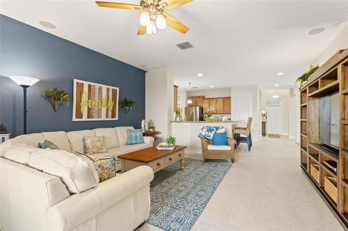 Image No.7-4 Bed Property for sale