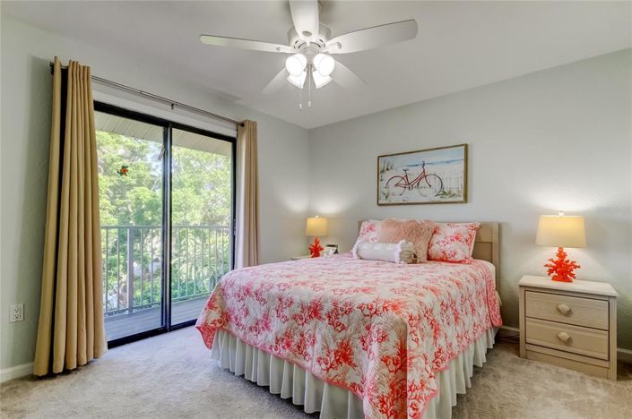 Image No.29-2 Bed Townhouse for sale