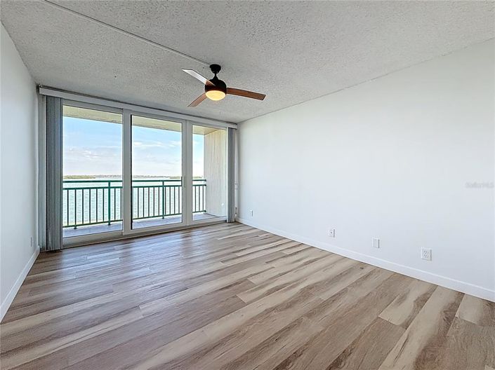 Image No.39-3 Bed Property for sale