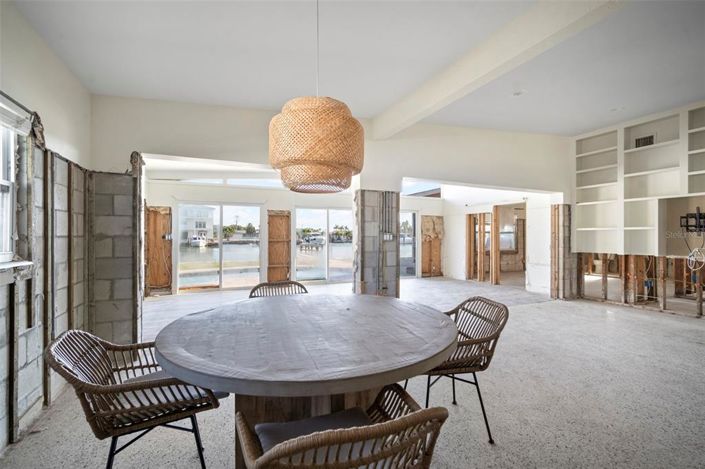 Image No.17-3 Bed Property for sale