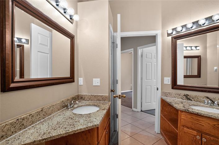 Image No.21-4 Bed Property for sale