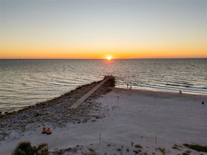 Image No.31-2 Bed Property for sale