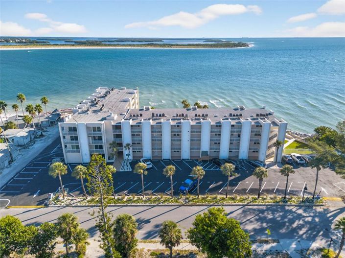 Image No.35-2 Bed Property for sale