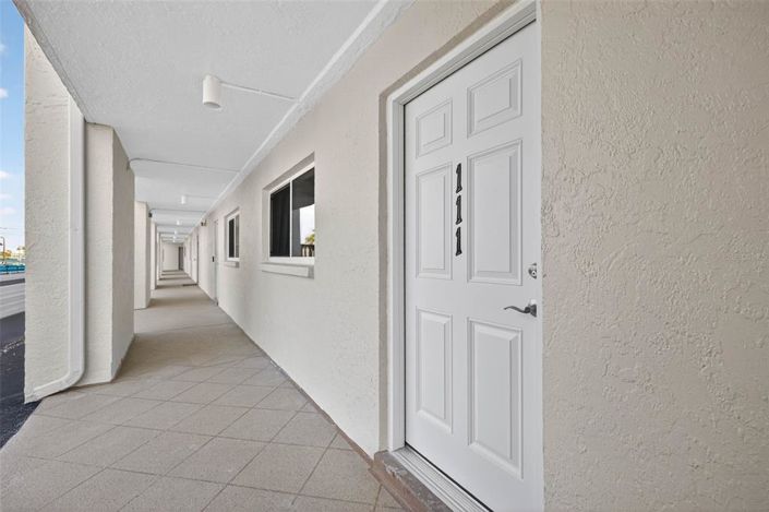 Image No.4-2 Bed Property for sale