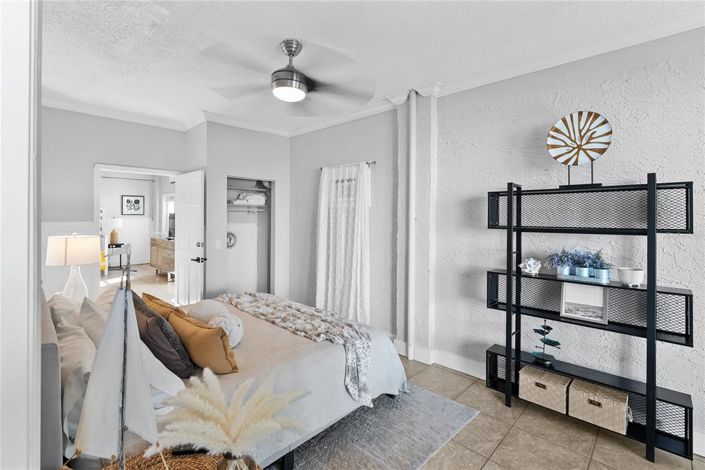 Image No.58-5 Bed Property for sale