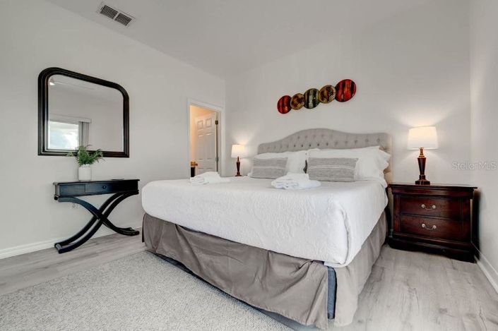 Image No.35-3 Bed Townhouse for sale